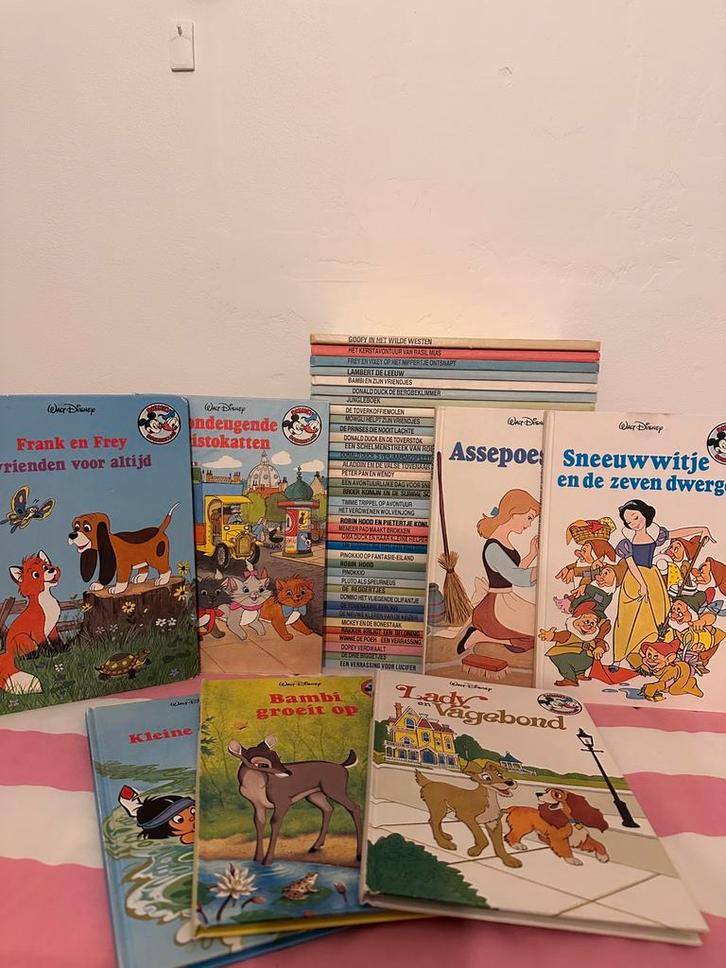 Volledige set Disney club voorleesboeken, Boeken, Stripverhalen, Gelezen, Complete serie of reeks, Ophalen