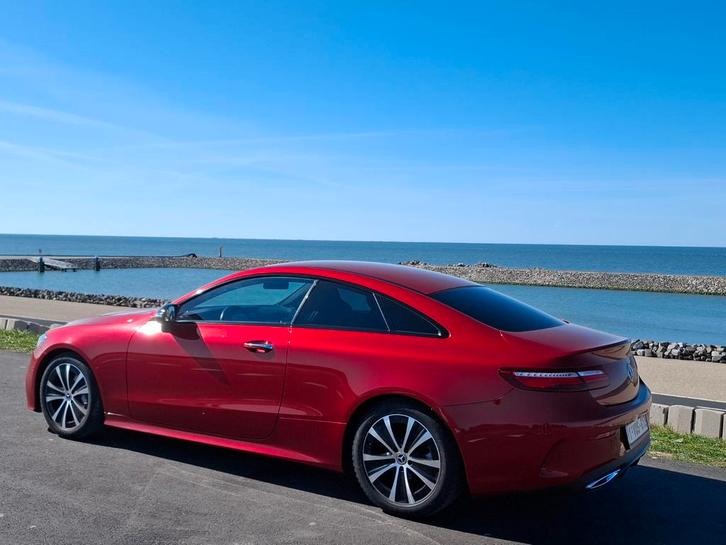 Mercedes E coupe 220 Diesel  amg line, burnmeister sound s., Auto's, Mercedes-Benz, Particulier, E-Klasse, 360° camera, ABS, Achteruitrijcamera