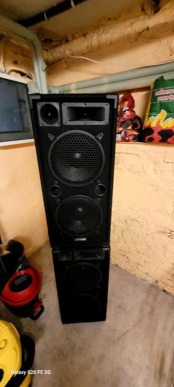 2 Enceintes hifi sono  beschikbaar voor biedingen