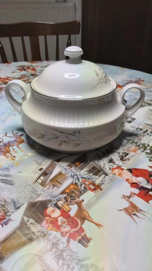 Soepterine Winterling, Antiek en Kunst, Antiek | Servies los, Ophalen of Verzenden