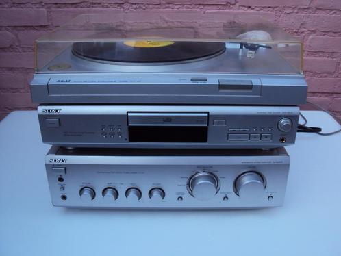 Sony versterker met Sony cd speler en Akai platenspeler., Audio, Tv en Foto, Stereoketens, Gebruikt, Cd-speler, Sony, Losse componenten