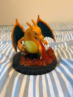 Card-display figure van charizard, Verzamelen, Ophalen of Verzenden, Zo goed als nieuw