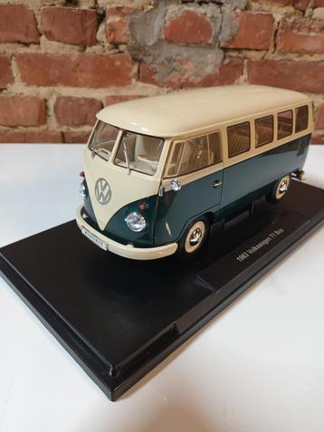 Vw type 1 bus schaal 1.18  met originele verpakking.  beschikbaar voor biedingen