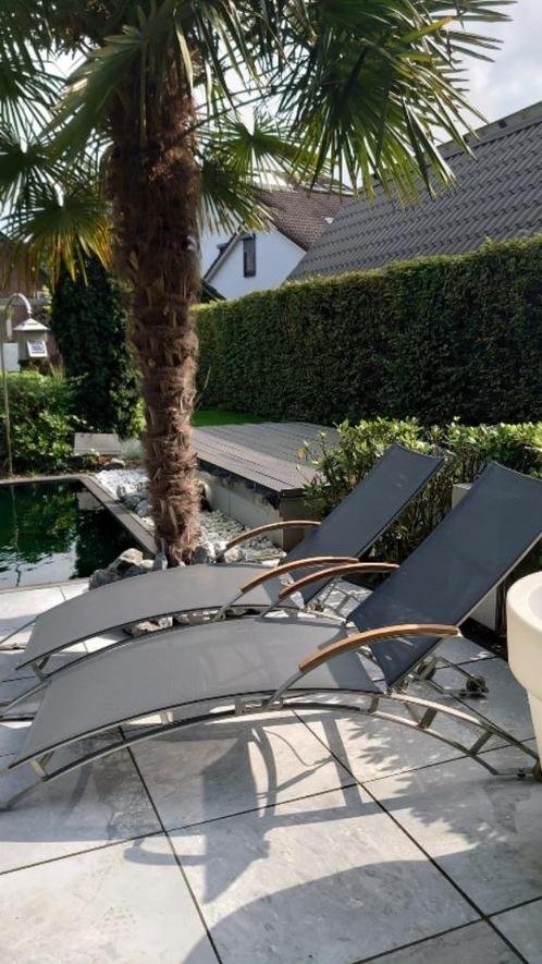 2 x Ligbed nu 1 gratis samen voor 1399 euro, Tuin en Terras, Ligbedden, Nieuw, Rvs, Verstelbaar, Verrijdbaar, Verzenden