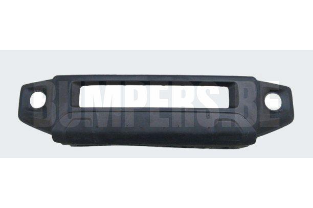 Bumper Suzuki Jimny 18- Voorbumper Q6300, Auto-onderdelen, Carrosserie, Bumper, Voor, Gebruikt, 6 maanden garantie, Ophalen of Verzenden