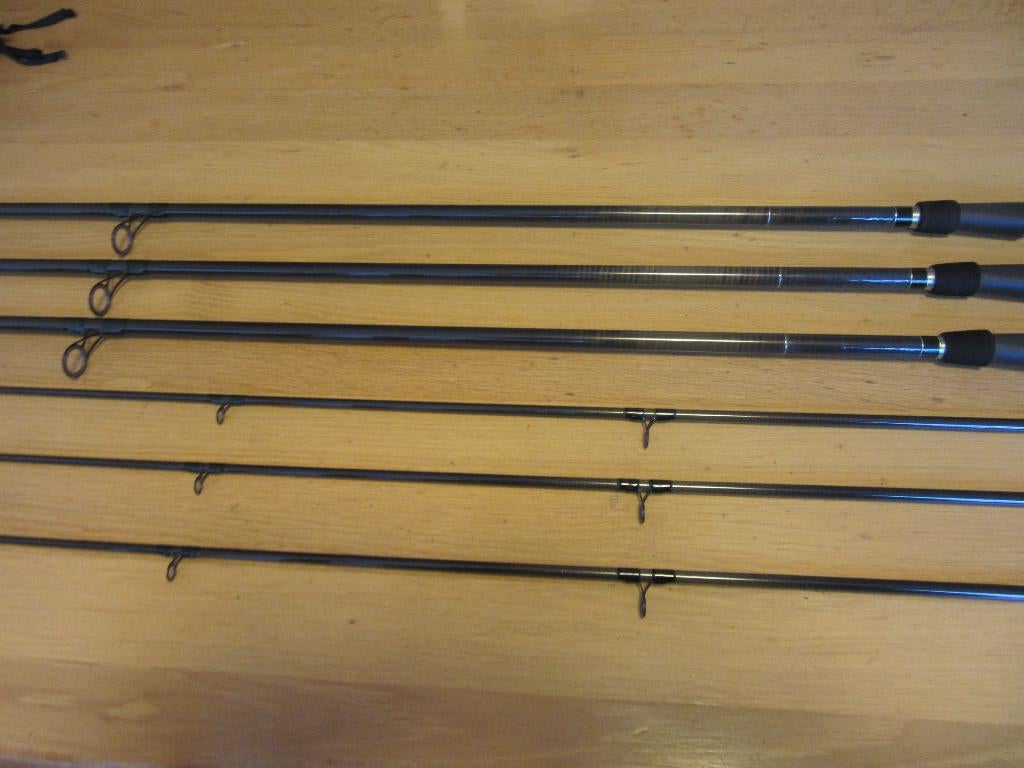 3 handgebouwde karperhengels 12ft 2.5lbs 9ogen, Sports nautiques & Bateaux, Pêche à la ligne | Carpes, Enlèvement, Comme neuf