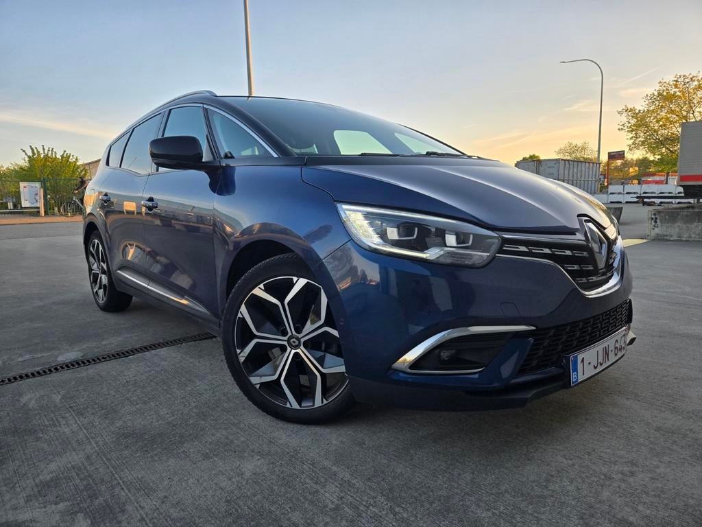 Renault Grand Scenic benzine.
Bij 2022 met
109000 km., Auto's, Renault, Particulier, Grand Scenic, Achteruitrijcamera, Elektrische ramen