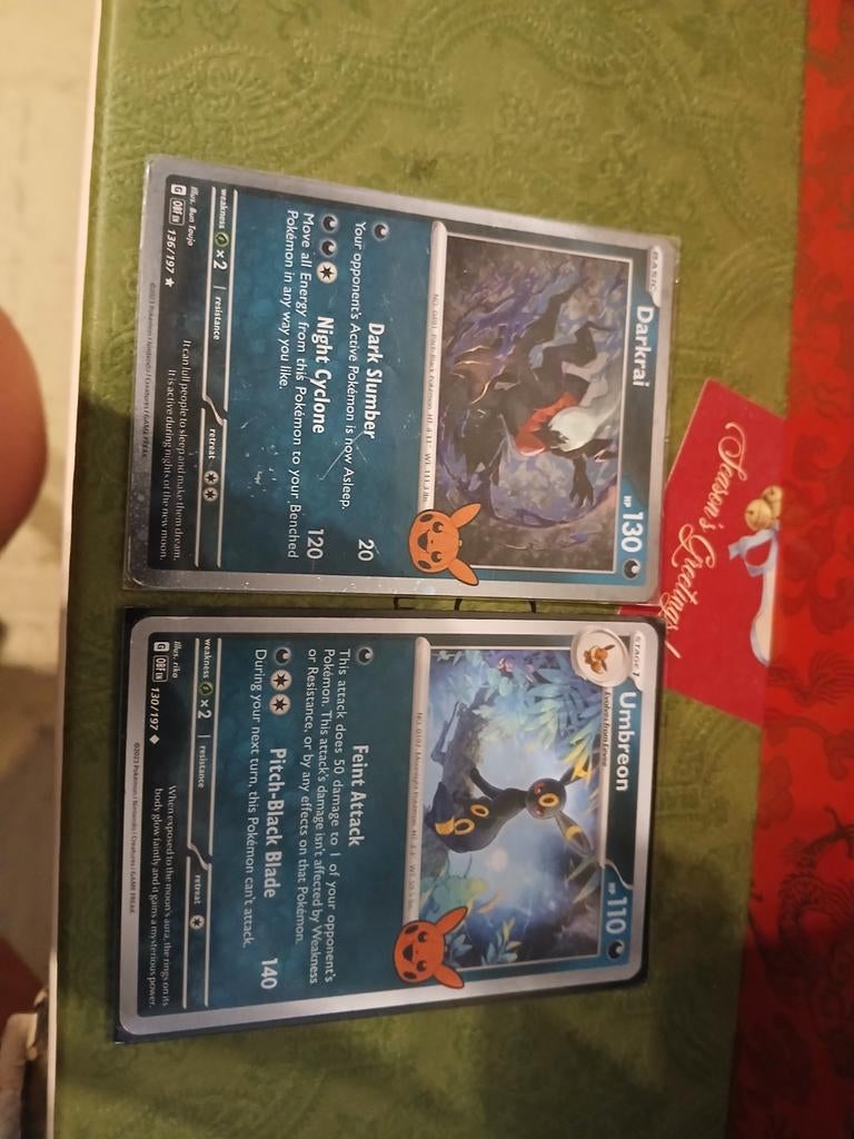 Darkrai & Umbreon, Ophalen of Verzenden, Zo goed als nieuw, Meerdere kaarten, Foil