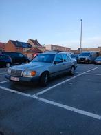 Mercedes Benz 230e w124 1989model, Auto's, Automaat, Zwart, Leder, 5 deurs