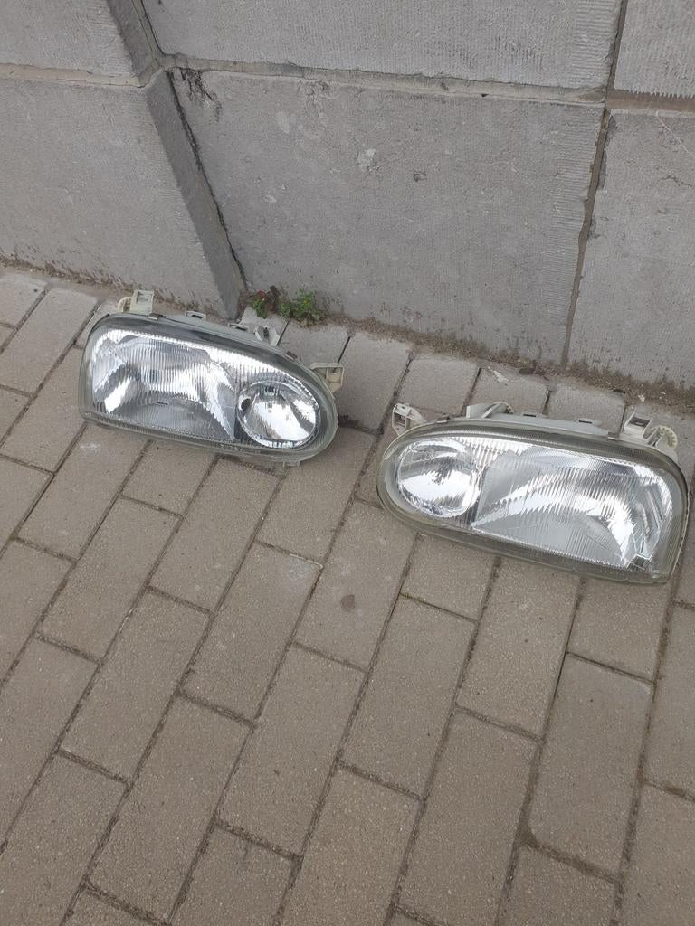 Phares avant Volkswagen Golf 3, Autos : Pièces & Accessoires, Éclairage, Volkswagen