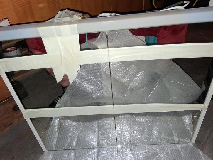 Spiegelkast/ Badkamerkastje nieuw, Maison & Meubles, Salle de bain | Meubles de Salle de bain, Armoire à miroir, Enlèvement