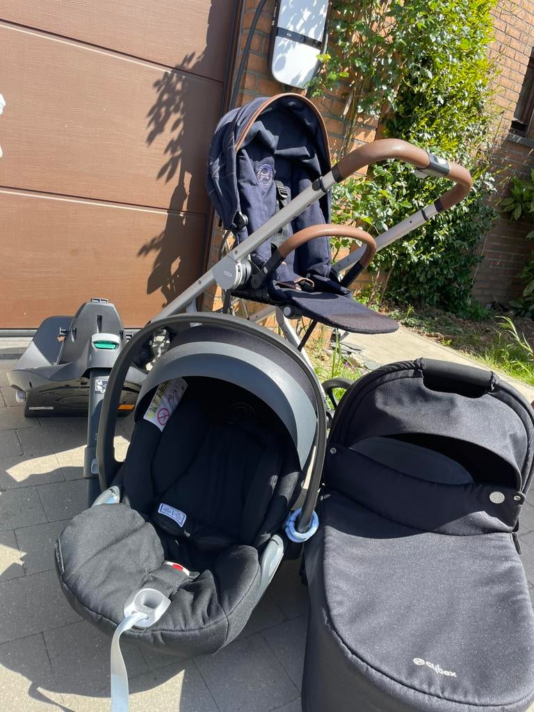 Cybex complete: cloud Z + base isofix + poussette balios +, Ophalen, Zo goed als nieuw, Kinderwagen