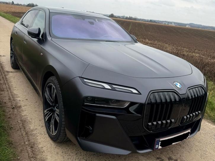 BMW serie 7 - 740 xDrive, Auto's, BMW, Particulier, 7 Reeks, 360° camera, 4x4, ABS, Achteruitrijcamera, Adaptive Cruise Control