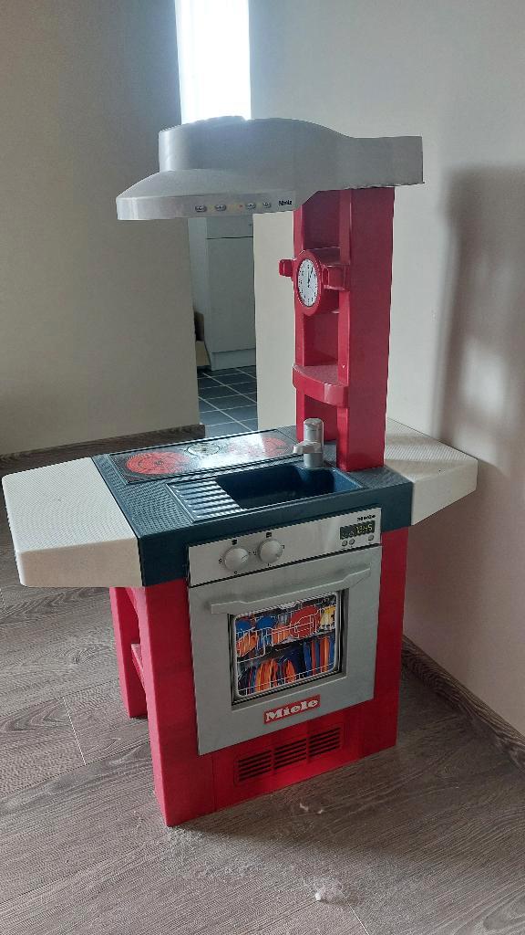 speelgoedkeukentje Miele, Kinderen en Baby's, Speelgoed | Speelkeukens, Gebruikt, Speelkeuken, Kunststof, Ophalen