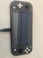 Nintendo Switch Lite, Games en Spelcomputers, Spelcomputers | Nintendo Switch Lite, Ophalen, Grijs, Gebruikt, Met beschermhoes of tas