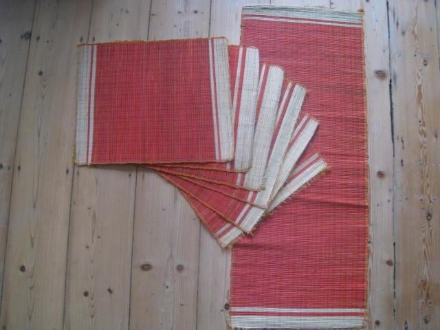 Placemats, 1 grote + 6 normale, maten 41 x 33,5cm, nieuw !!!, Ophalen