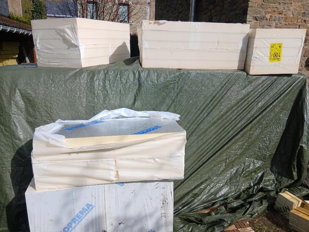 Isolant :   Sopratherm alu R SJ  ;Rockwool Tauroxx, Enlèvement, Neuf