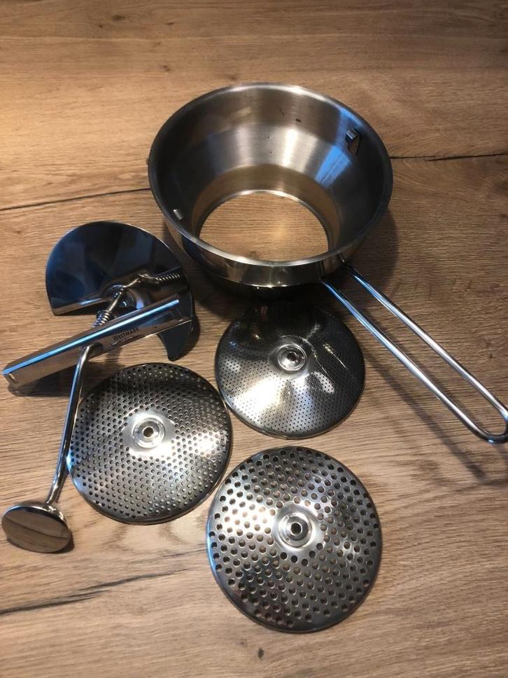 Westmark passe‑vite met 3 schijven RVS/inox, Maison & Meubles, Cuisine | Ustensiles de cuisine, Comme neuf, Enlèvement ou Envoi