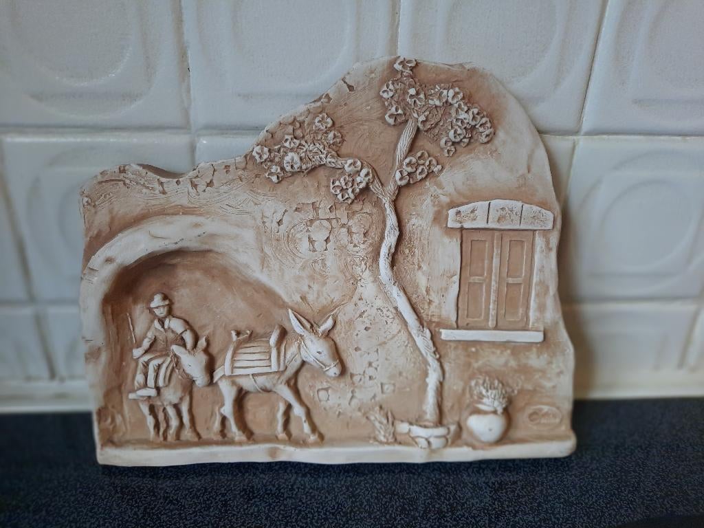 souvenier stenen met de hand gekapt staander/muurdecoratie, Ophalen of Verzenden