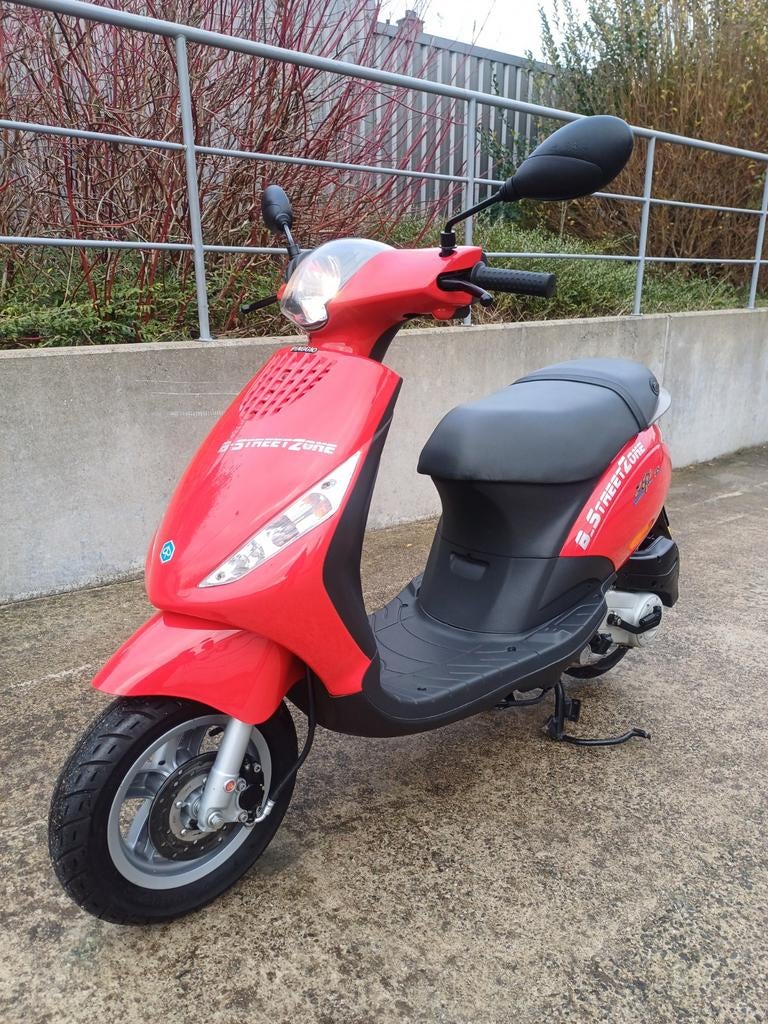 Piaggio Zip 4T2V A-klasse Gratis levering!, Vélos & Vélomoteurs, Scooters | Piaggio, Comme neuf, Zip, Enlèvement