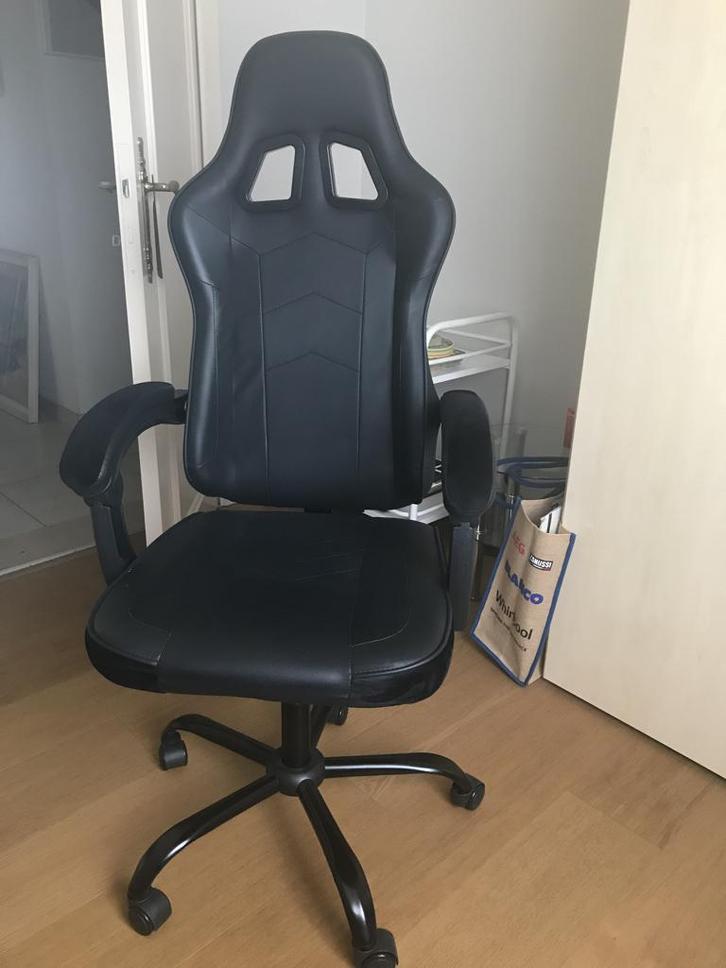 Gaming/chaise de bureau. Peu utilisé et en état neuf, Maison & Meubles, Chaises de bureau, Comme neuf, Chaise de bureau, Noir