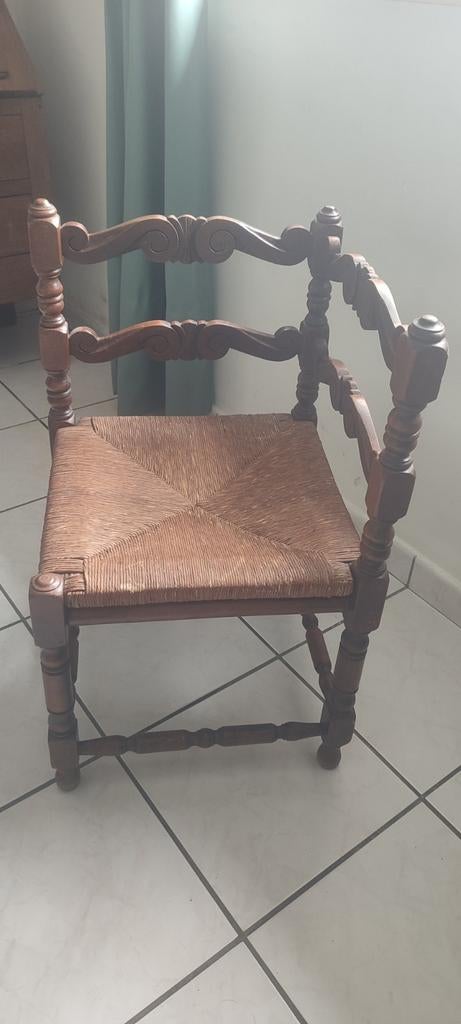 Chaise de coin