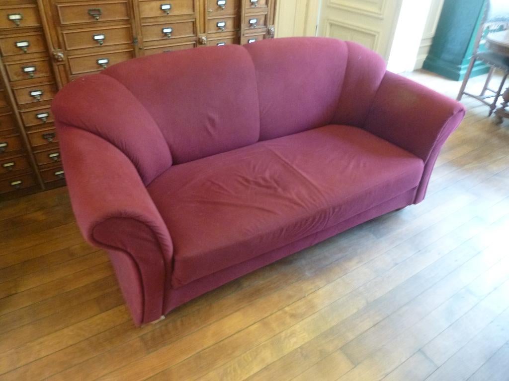 GRATIS 2 zetels/sofa's/banken bordeau 2-zit en 3-zit, Ophalen, Stof