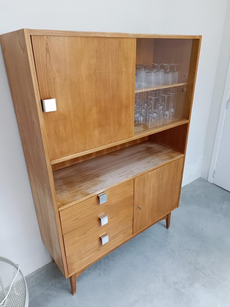 Vintage  buffetkast, Huis en Inrichting, Kasten | Buffetkasten, Ophalen