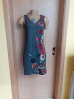 Kaki jurk met bloemen en strass steentjes maat 36 cassis, Cassis Collection, Ophalen of Verzenden, Maat 36 (S), Gedragen