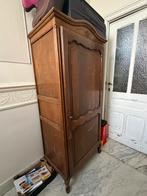 Armoire louie XV - état correct - rare, Enlèvement