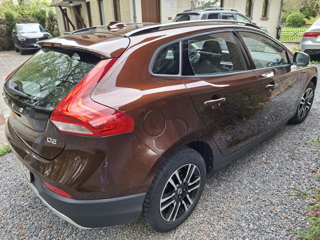 voiture Volvo V40 Country Cross, Auto's, Volvo, Voorwielaandrijving, Euro 6, 4 cilinders, 109 g/km