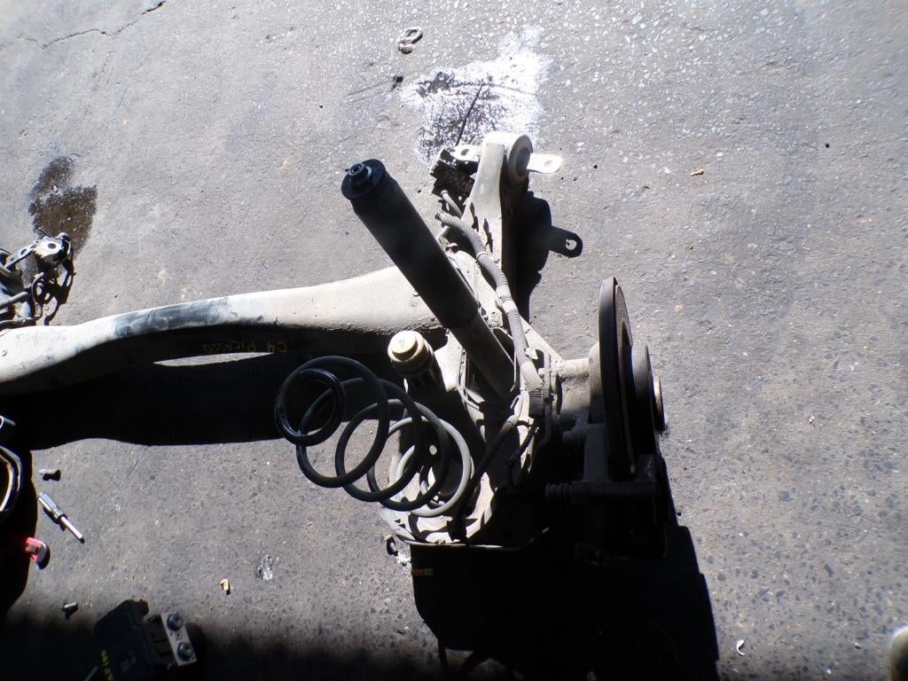 Train arrière Citroen C4 Picasso 2.0HDi 110kw 2016 LP/15314, Autos : Pièces & Accessoires, Enlèvement, Utilisé