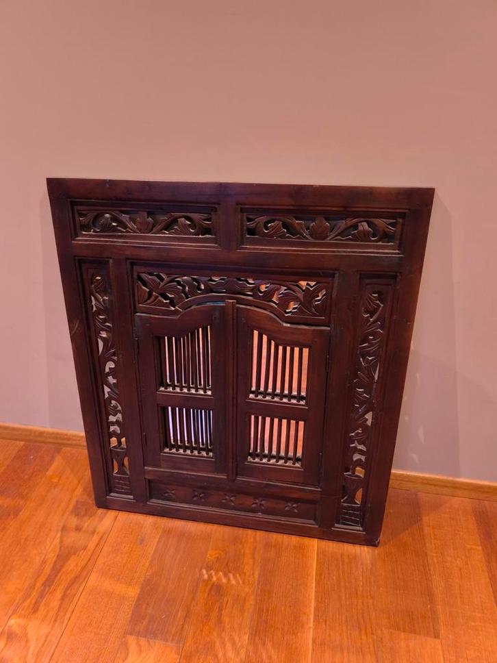 Miroir Bois Sculpté Exotique Volets Style Colonial, Maison & Meubles, Accessoires pour la Maison | Miroirs, Enlèvement