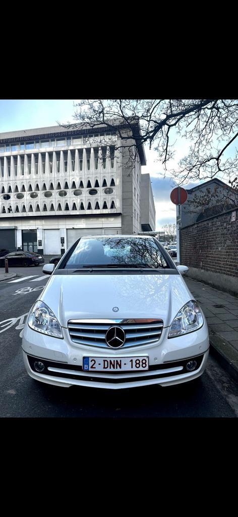 Mercedes Benz A CDI 2012 Diesel, Autos, Mercedes-Benz, Particulier, Classe A, Air conditionné, Radio, USB, Diesel, Euro 5, 5 portes