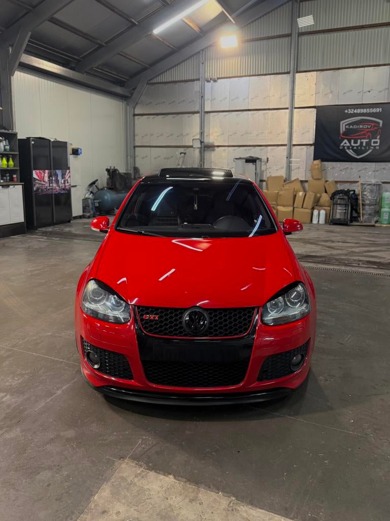 VW Golf GTI Édition 30 DSG (1/50), Autos, Achat, 5 portes, Automatique, Feux de virage