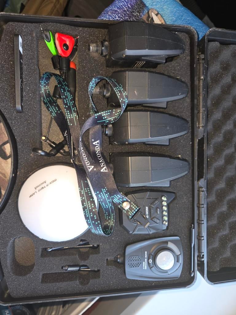 Central anaconda 4 détecteur +bank watcher neuf, Watersport en Boten, Hengelsport | Karpervissen, Ophalen