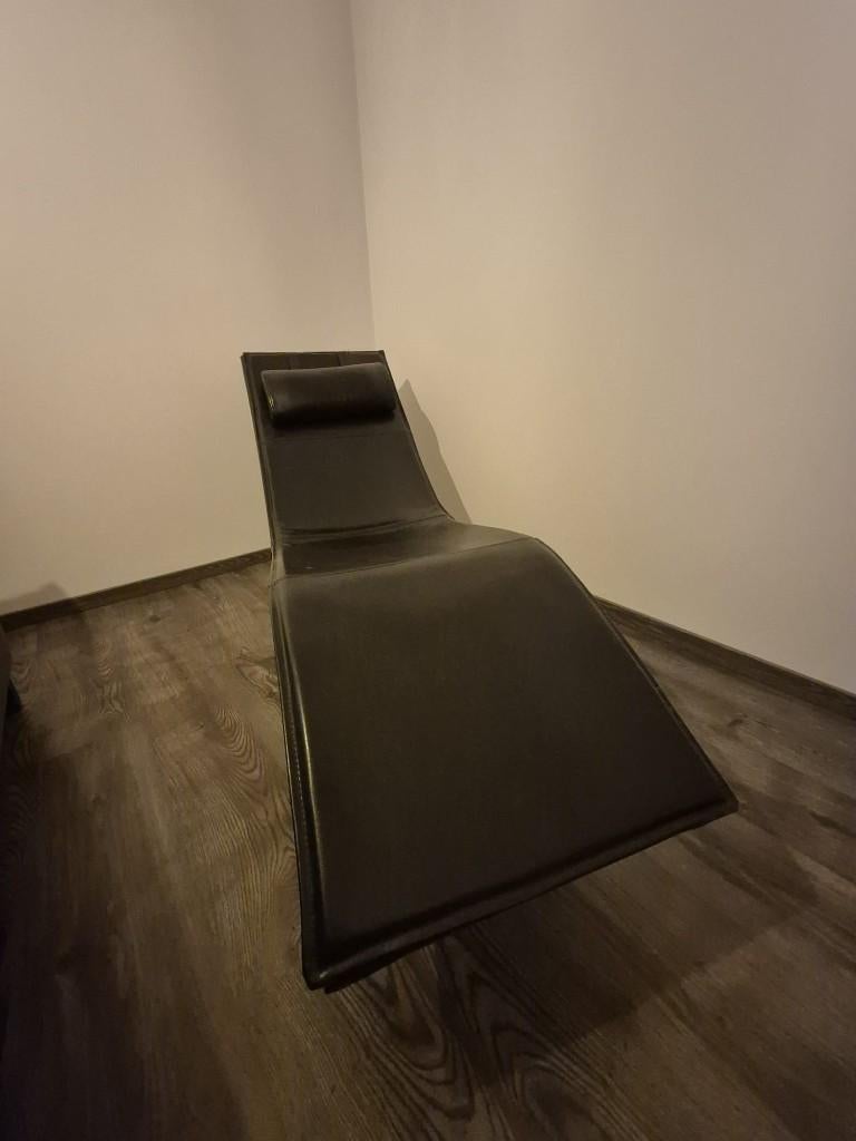 chaise longue Zwart leder lounge chair Chrome voeten, Antiquités & Art, Enlèvement ou Envoi
