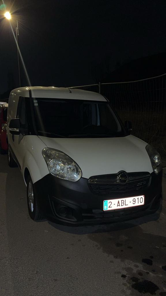 Opel combo , seulement 110.000 km, 2 places, Boîte manuelle, Autre carrosserie, Diesel