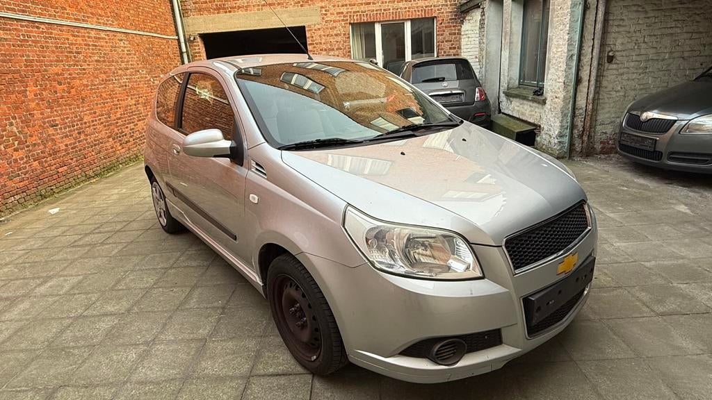 Chevrolet Aveo 1.2i Essence 2010 Airco Contrôle Technique OK, Auto's, Voorwielaandrijving, 1206 cc, Stof, Aveo