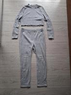 Ensemble deux pièces côtelé - Top court et legging XXL, Vêtements | Femmes, Homewear, Envoi, Comme neuf, Taille 46/48 (XL) ou plus grande