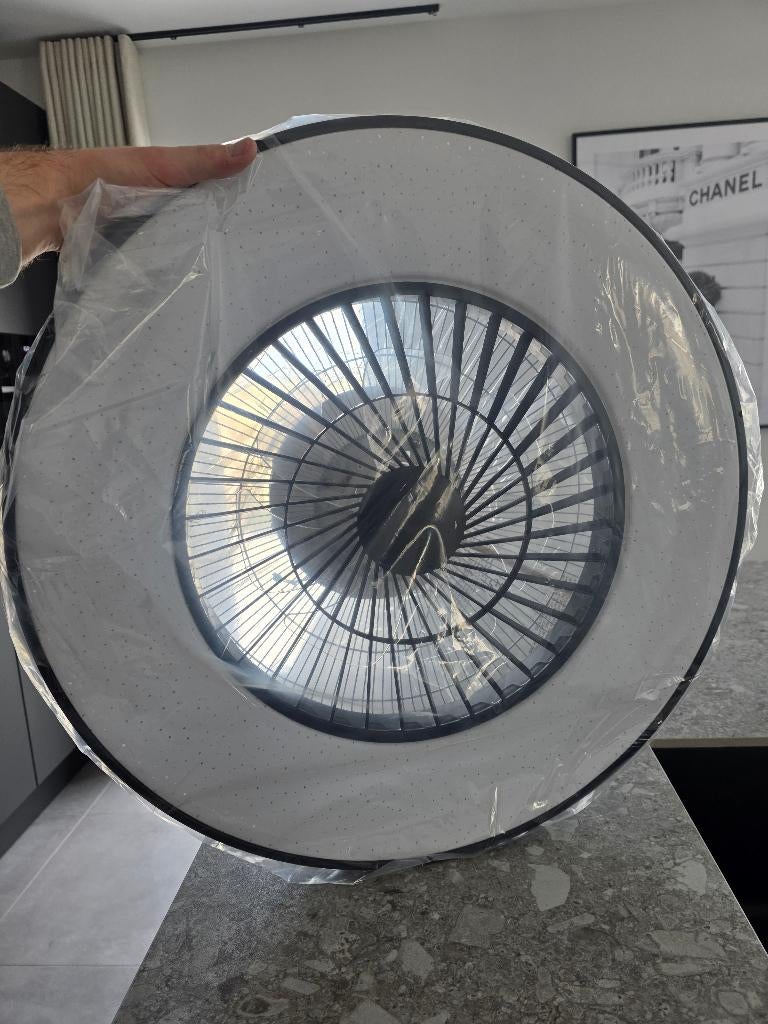 Plafonnier Ventilateur QAZQA 60cm – Effet Étoilé (Neuf), Enlèvement, Neuf, Autres matériaux, Moderne