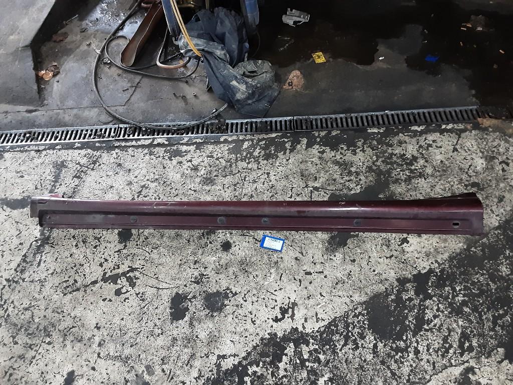 GARNITURE SEUIL DE PORTE Mercedes-Benz B (W245), Autos : Pièces & Accessoires, Carrosserie & Tôlerie, Mercedes-Benz, Utilisé