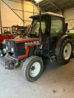 new holland 82-86 fruitteelt, Jusqu'à 2500, 80 à 120 ch, Enlèvement, Utilisé