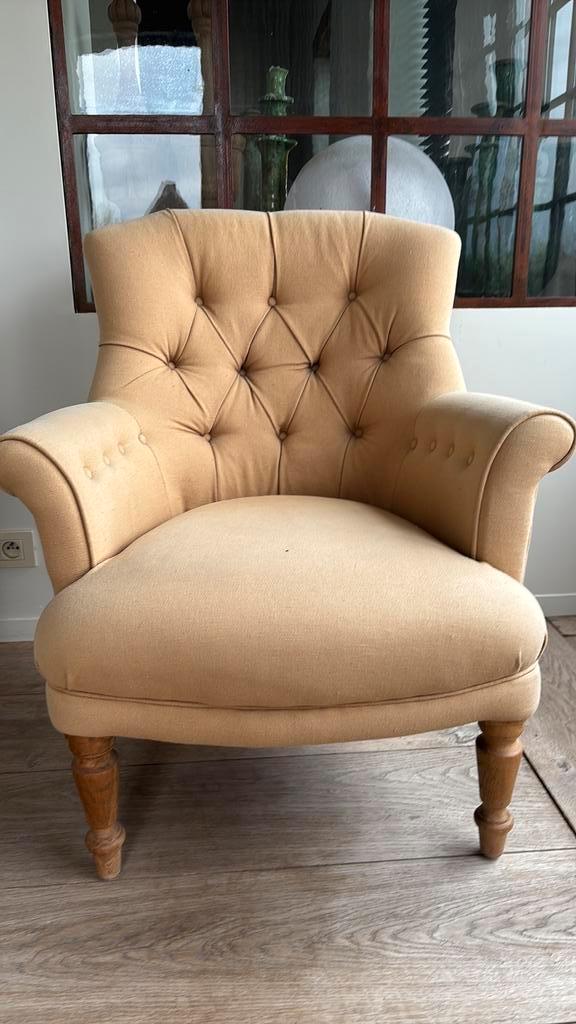Fauteuil taupe bruin beige chester field landelijk vintage, Huis en Inrichting, Fauteuils, Gebruikt, Hout, Stof, 50 tot 75 cm