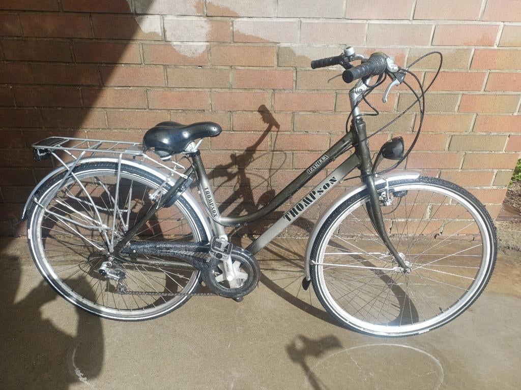 Vélo 7 vitesses Thompson pour femmes, Vélos & Vélomoteurs, Enlèvement