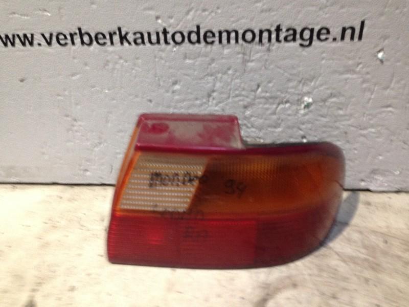 FEU ARRIÈRE DROIT Ford Mondeo I (93bg13a602 aa), Autos : Pièces & Accessoires, Utilisé, Ford