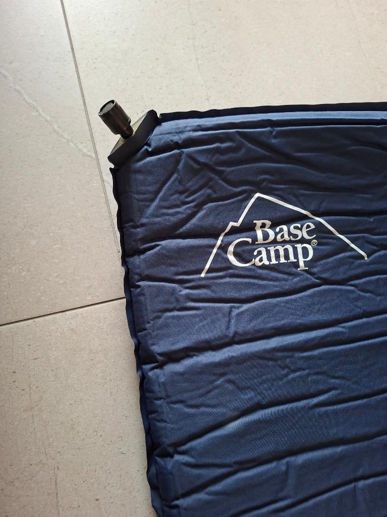 Zelfopblazende slaapmat, Caravanes & Camping, Tapis de couchage, Utilisé, 1 personne, Enlèvement ou Envoi