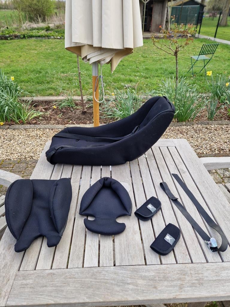 Babyschaal bakfiets, Fietsen en Brommers, Ophalen, Zo goed als nieuw, Melia