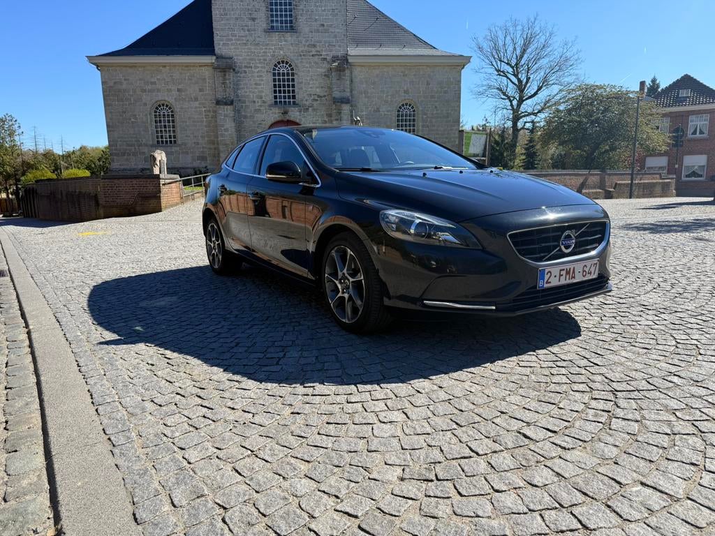 Volvo V40 T3 Ocean Race - 2016, Auto's, Volvo, Voorwielaandrijving, 1969 cc, Zwart, Leder