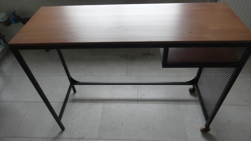 Laptoptafel, Computers en Software, Laptoptafels, Ophalen, Zo goed als nieuw